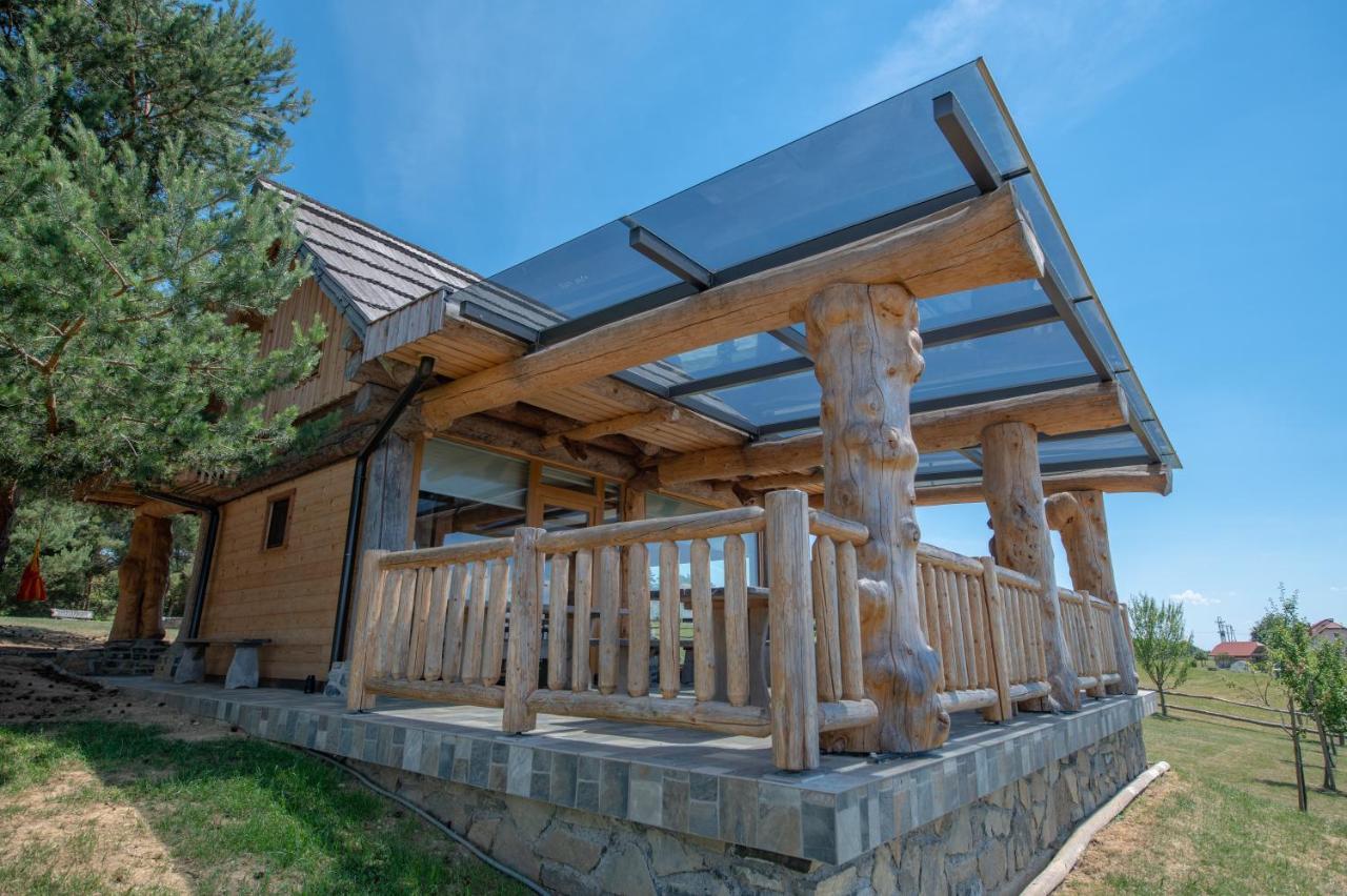 Holiday Home Ernest Zelezni With Hot Tub Ivancna Gorica Exteriér fotografie