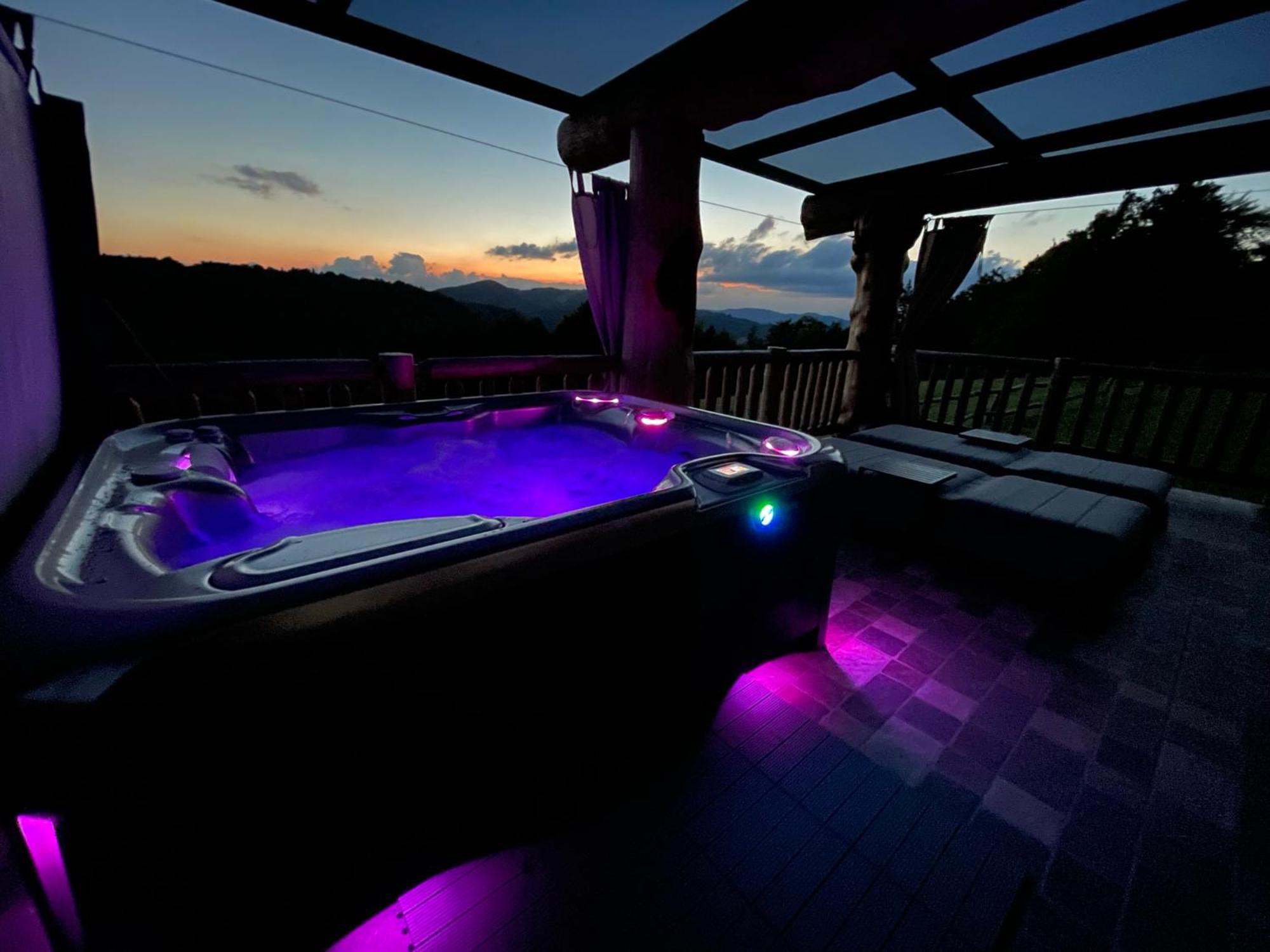 Holiday Home Ernest Zelezni With Hot Tub Ivancna Gorica Exteriér fotografie