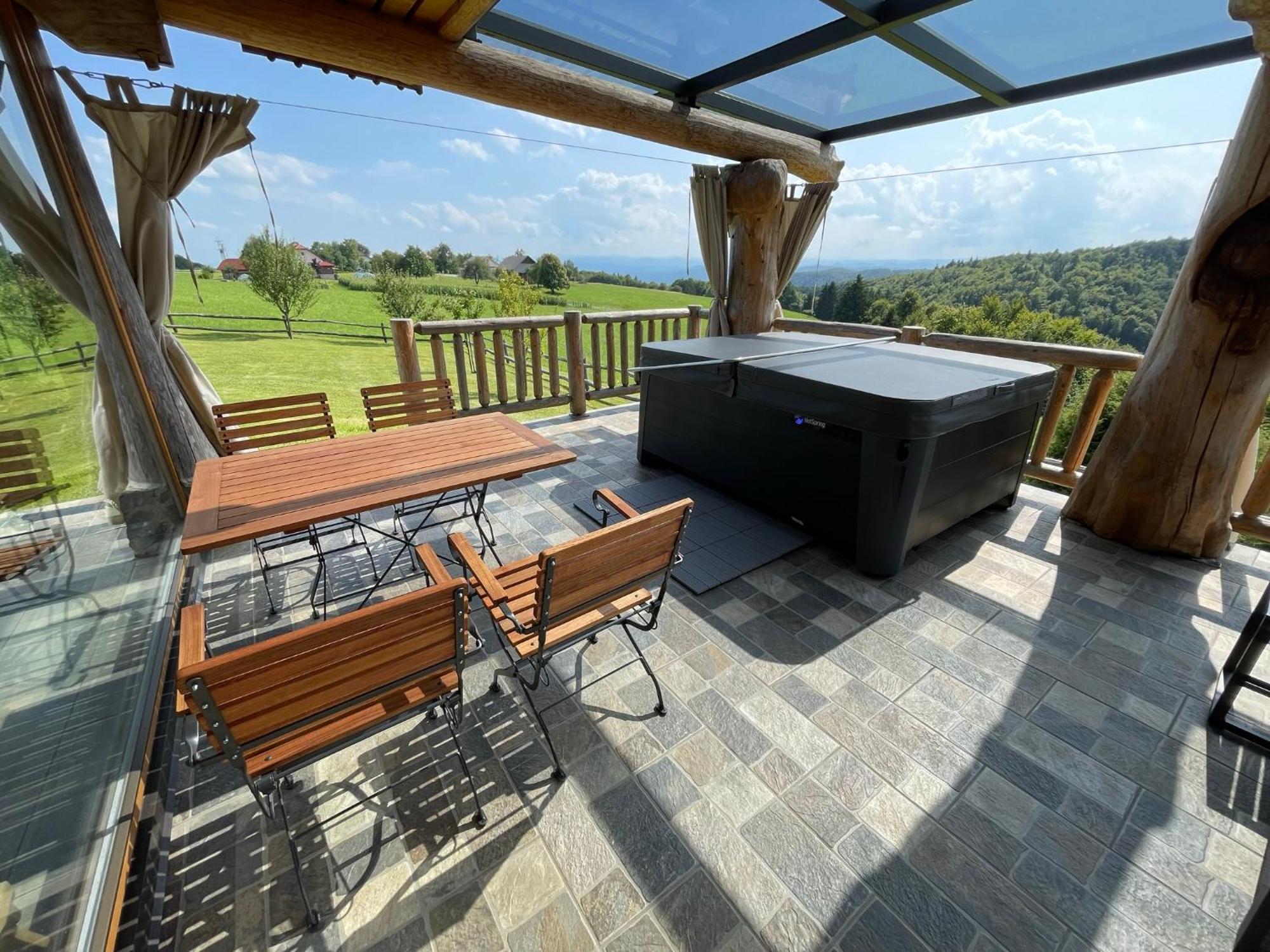 Holiday Home Ernest Zelezni With Hot Tub Ivancna Gorica Exteriér fotografie