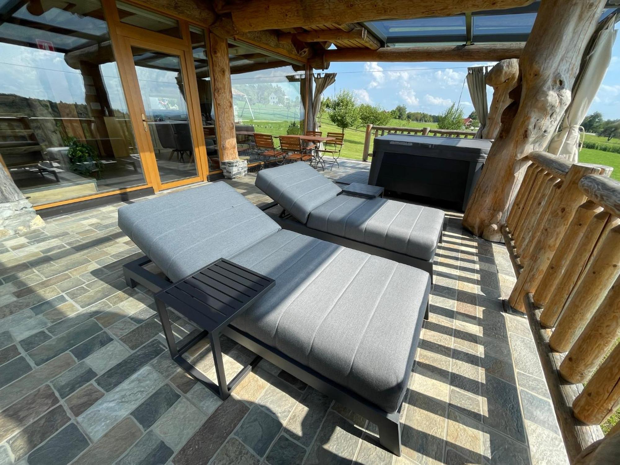 Holiday Home Ernest Zelezni With Hot Tub Ivancna Gorica Exteriér fotografie